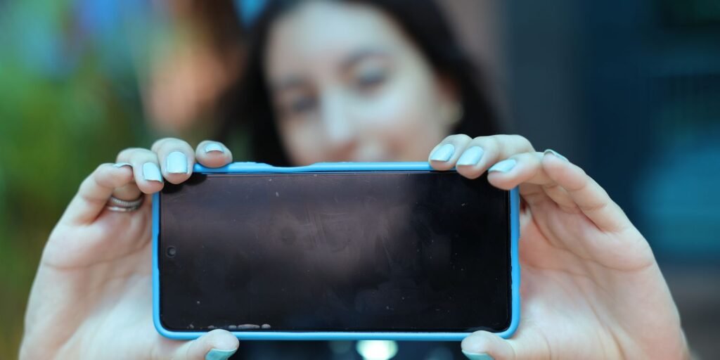 programa-celular-seguro-ja-emite-o-alerta-de-bloqueio-de-aparelhos