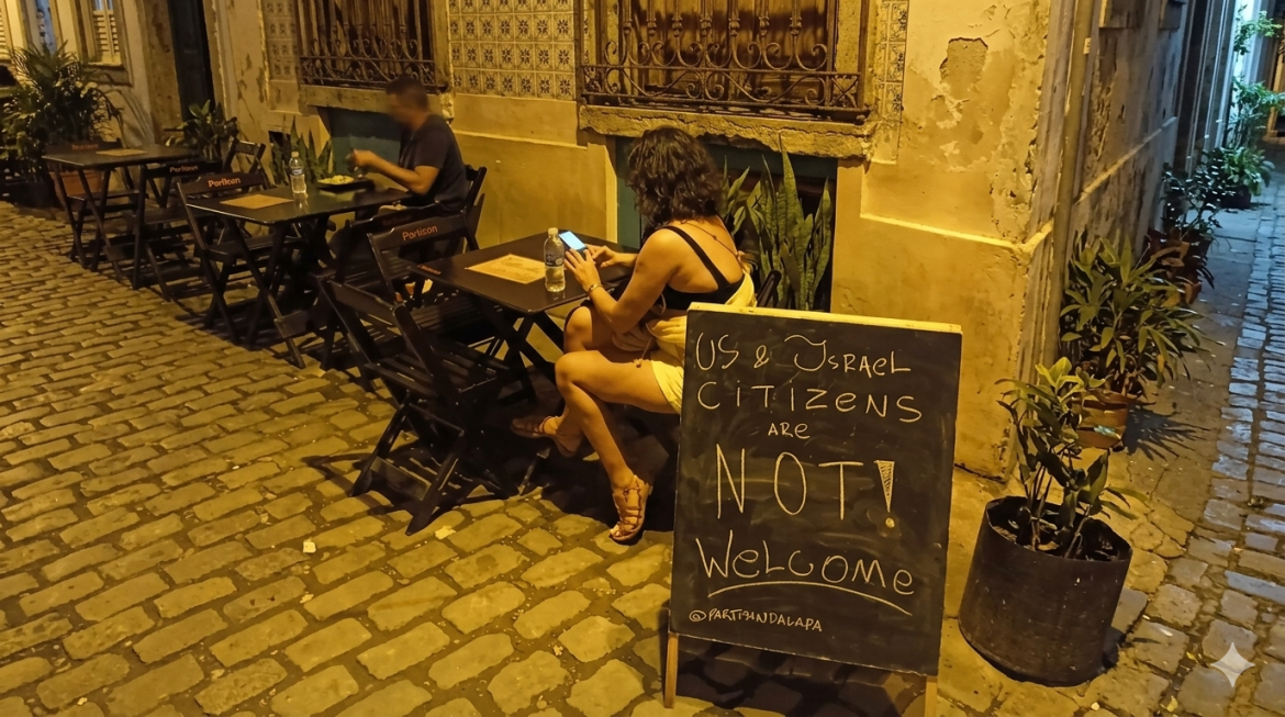 bar-do-rio-de-janeiro,-partisan,-e-multado-por-restringir-ingresso-de-americanos-e-israelenses-em-suas-dependencias